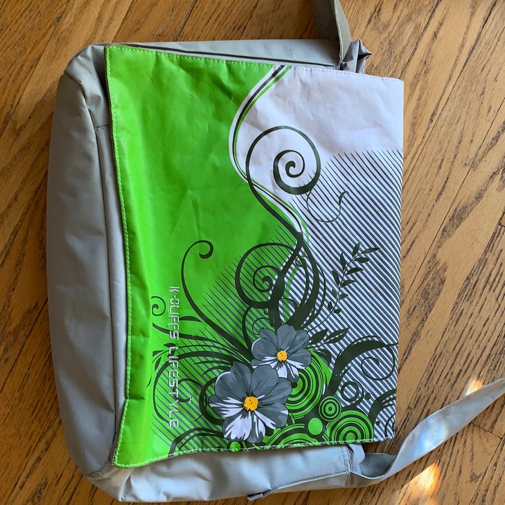 Lap top bag